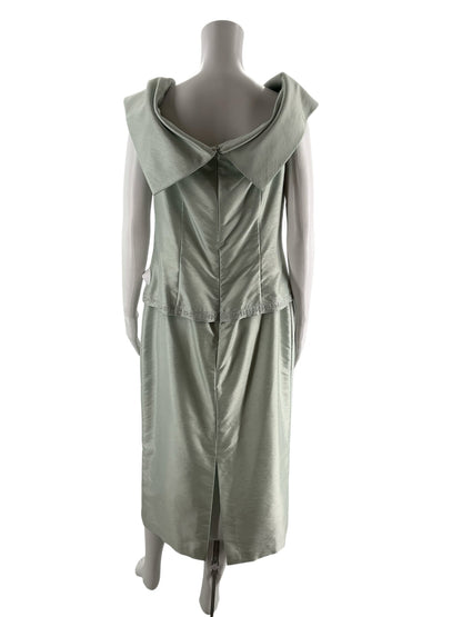 Donna Morgan Light Green Pre-Owned Ladies Dress - Size 12 - Margaret’s Fine Consignment