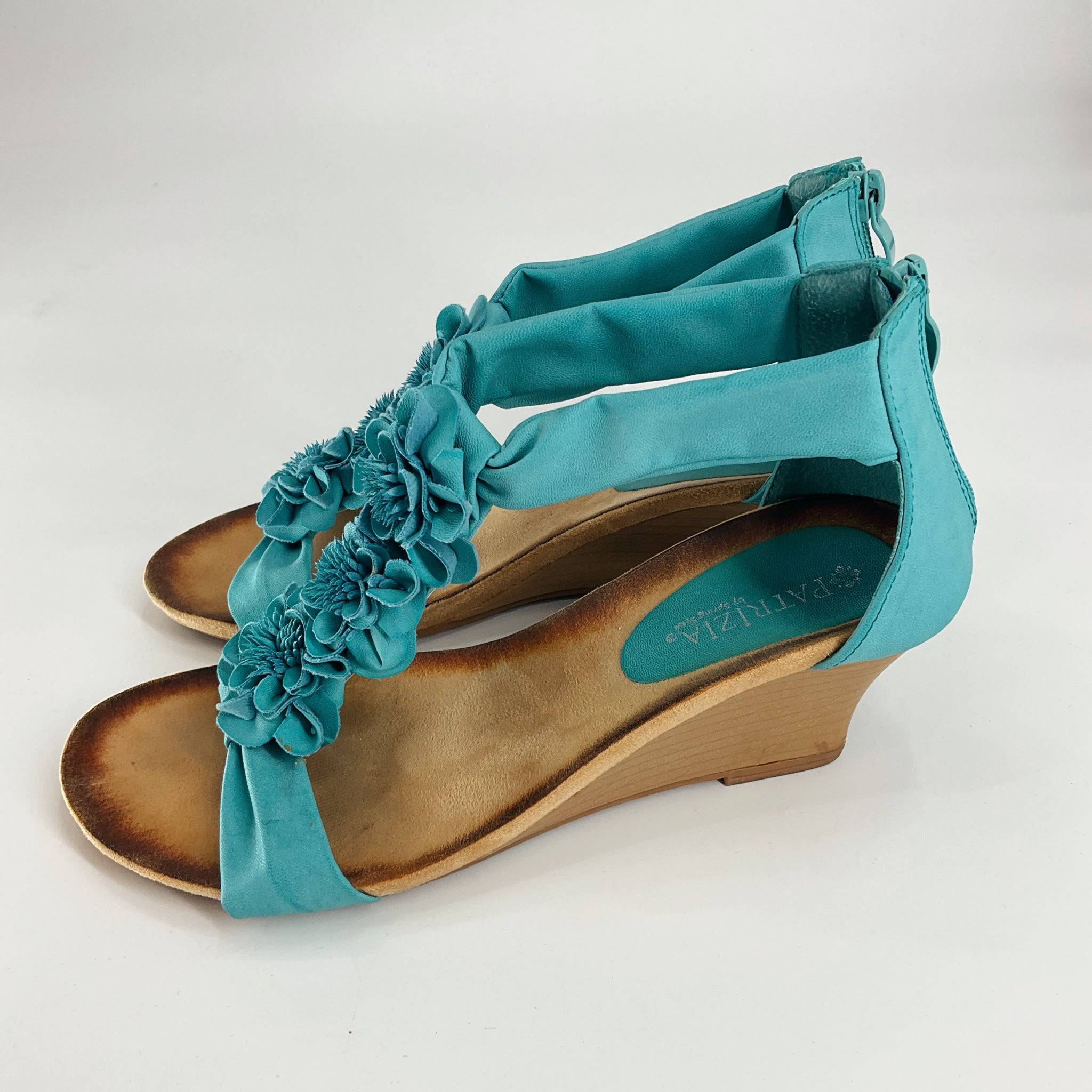 Patrizia Teal Pre-Owned Ladies Sandals - Size 9 - Margaret’s Fine Consignment