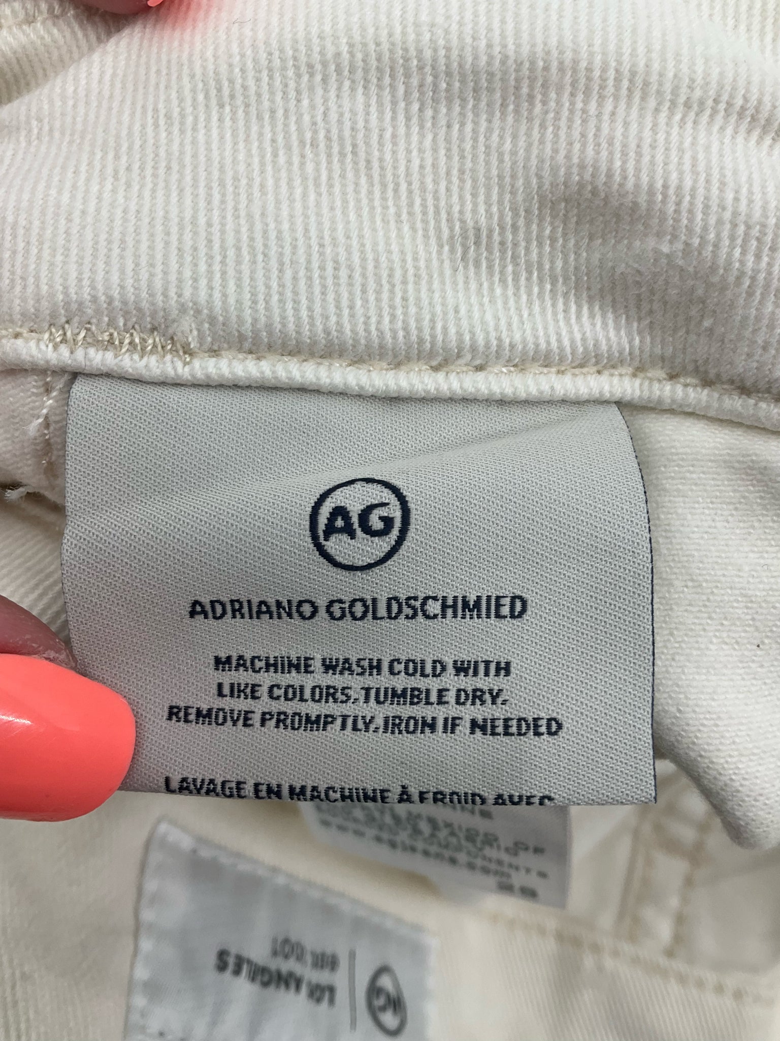 AG Adriano Goldschmied The Walker Short White Cotton Blend Size 6 / 28