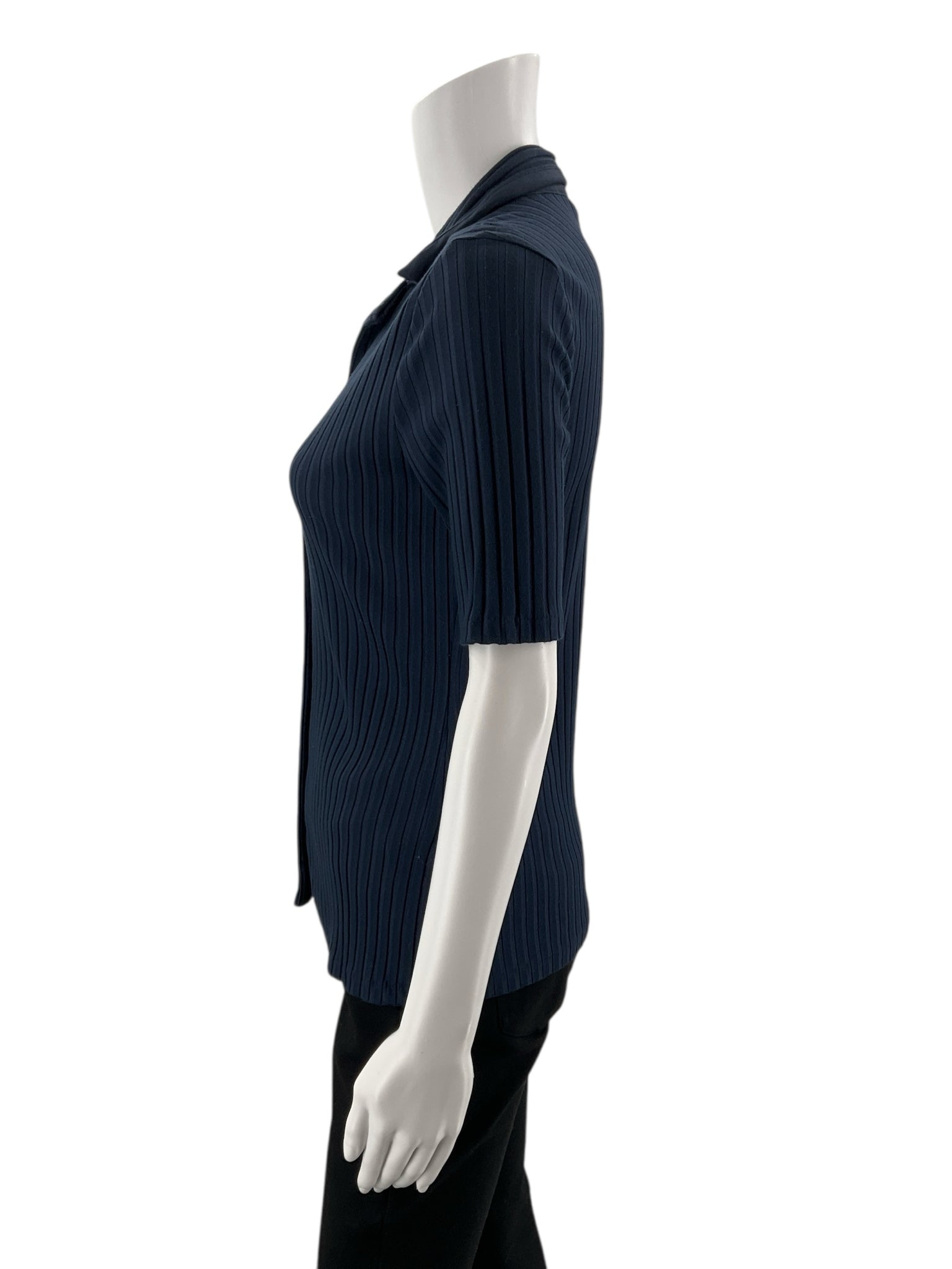 BR Navy Stripe Pre-Owned Ladies Casual Top - Size Small