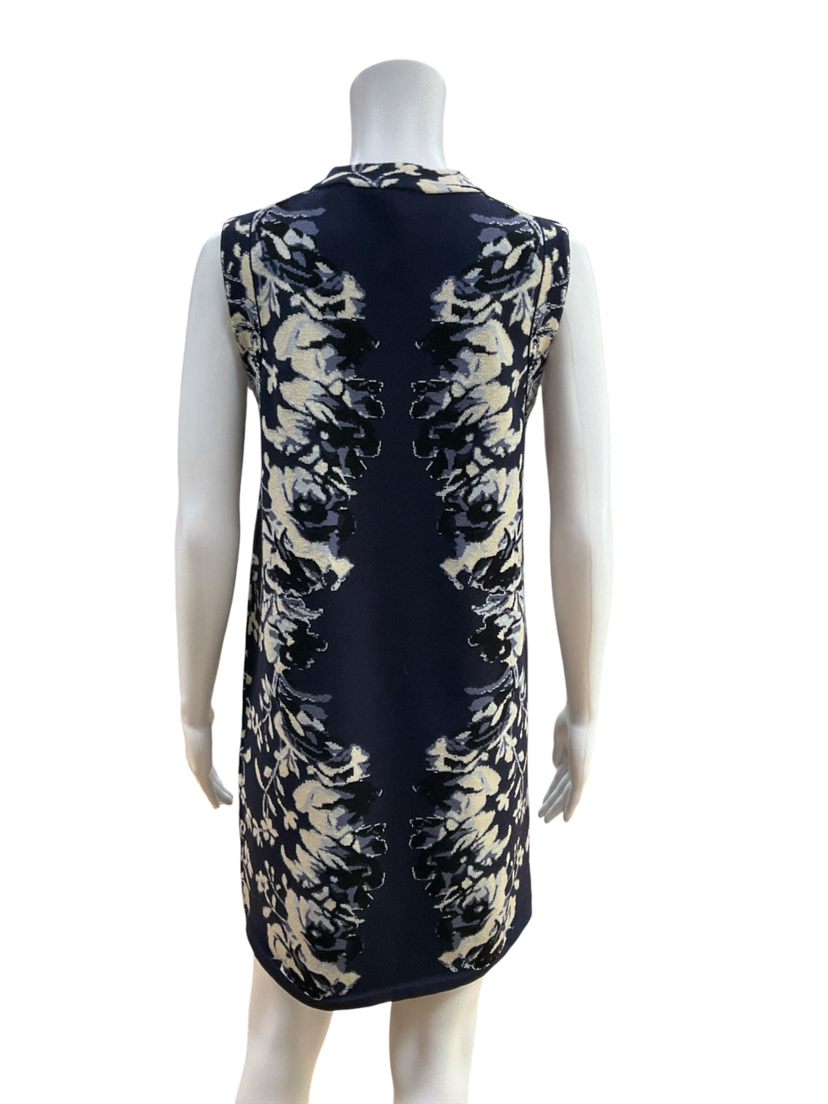 tuckernuck dresses Hutton Floral Jacquard Tunic Dress M NWT – Margaret's Fine Consignment Dress Barn Women's Blue campaign:BFCM-24 easy silhouette Color:Ivory/Porcelain/Nude Esme dress