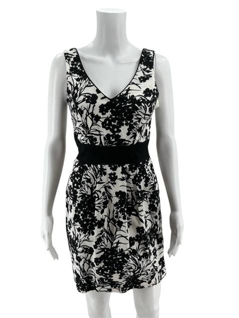 B Smart Dress Size 6 - Margaret’s Fine Consignment