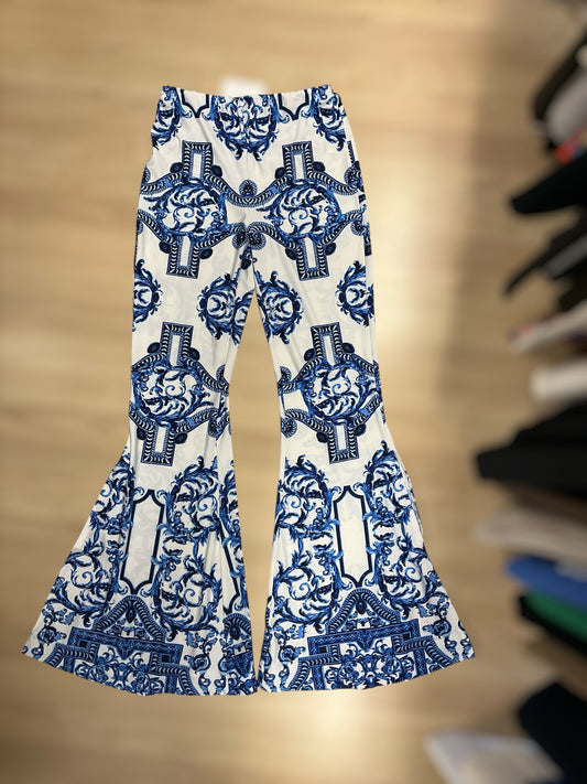 Inner Beauty Size M white/blue Floral Pants - Downstairs