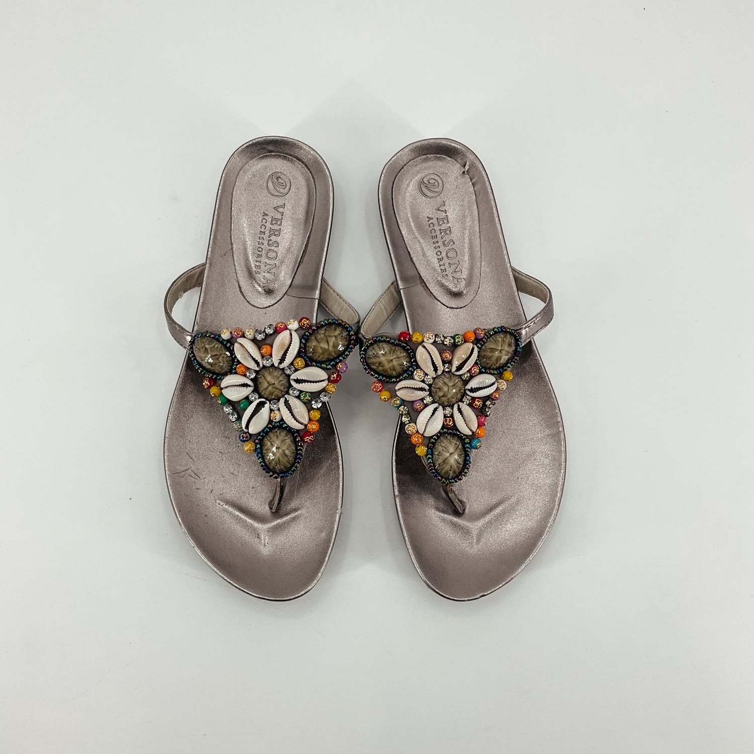 Versona Shoe Size 7 Gray Shells Pre-Owned Ladies Sandals