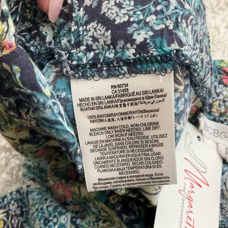 BCBG Blue/Pink Floral Pre-Owned Ladies Pants -Size Small - Margaret’s Fine Consignment