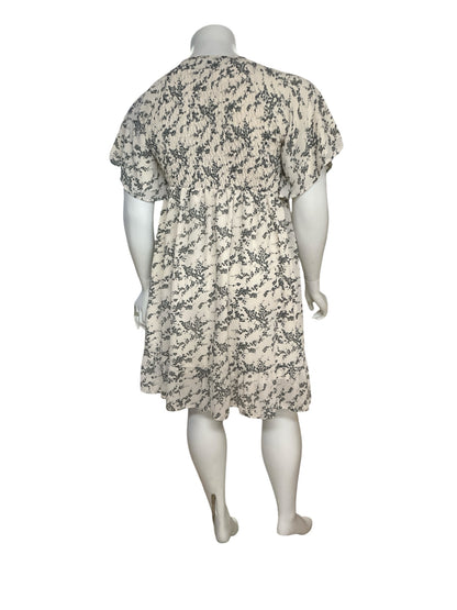 Mikarose ecru/black Babydoll Kennedy Floral Tiered Flutter Sleeve Dress Plus Size 2X - Size 2X