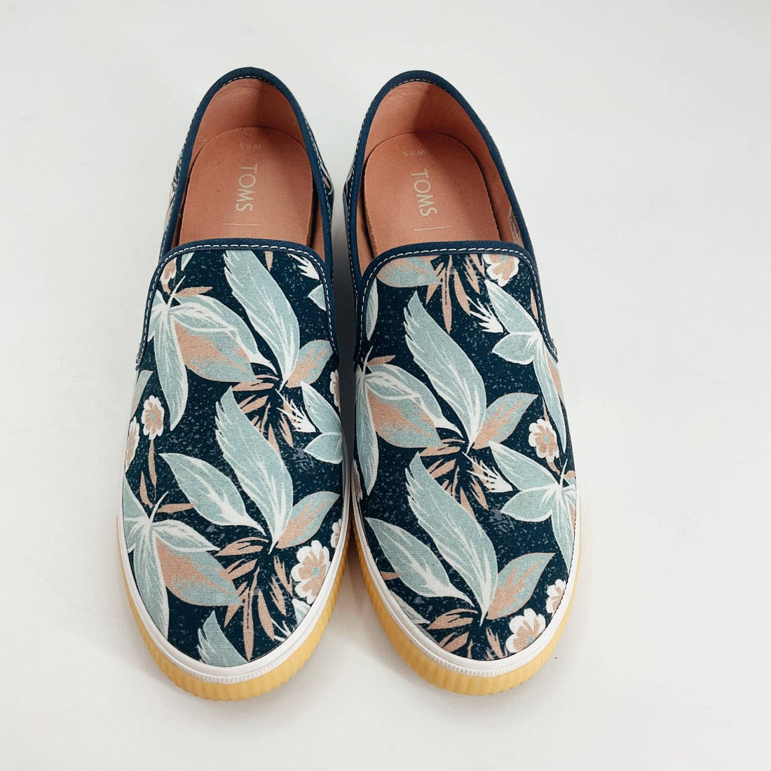 Toms Navy Floral Pre-Owned Ladies Flats - Size 8.5 - Margaret’s Fine Consignment