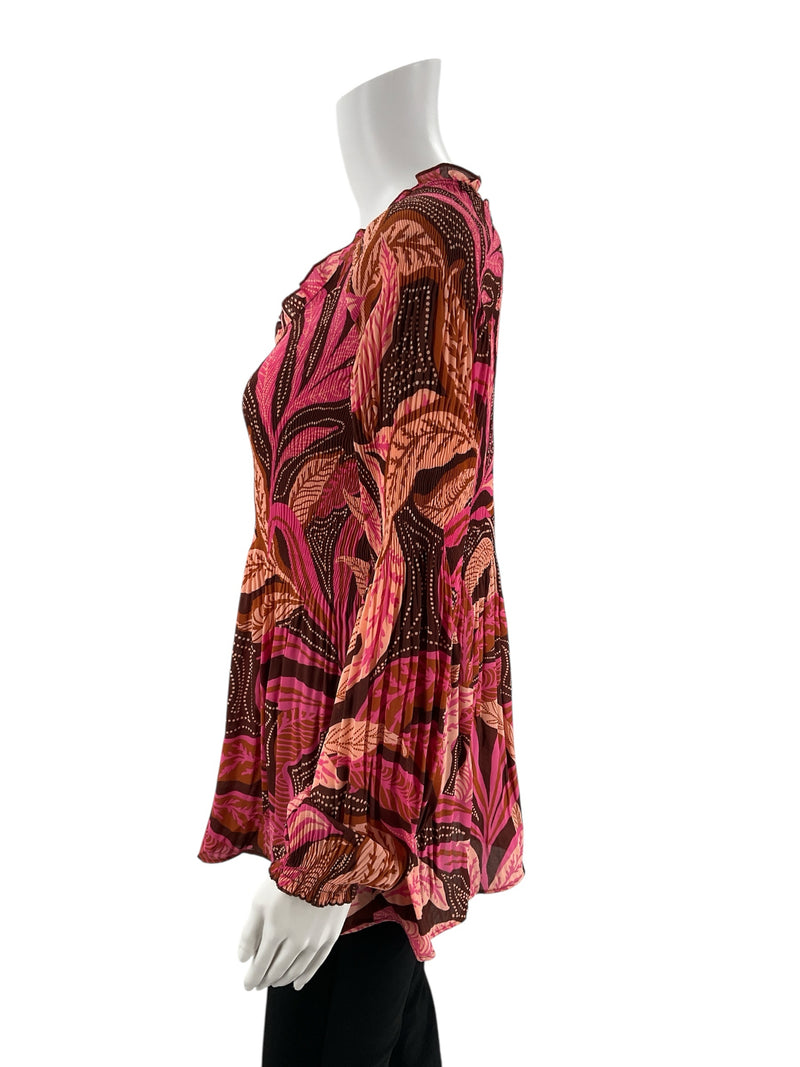 Sunny Leigh Pink Print Pre-Owned Ladies Top - Size Small