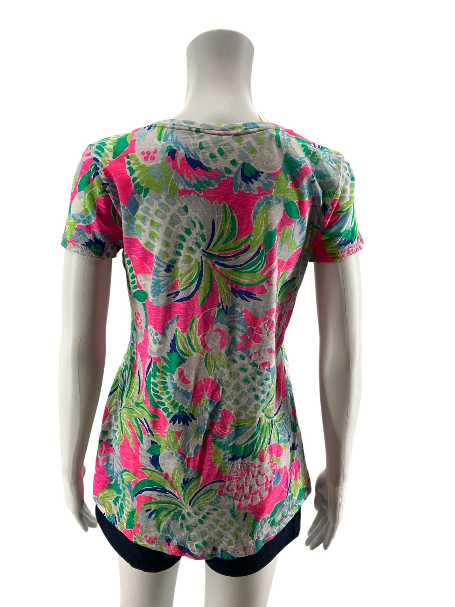 Lilly Pulitzer Margaux V-Neck Tee XS Tropical Floral Print Pre-Owned