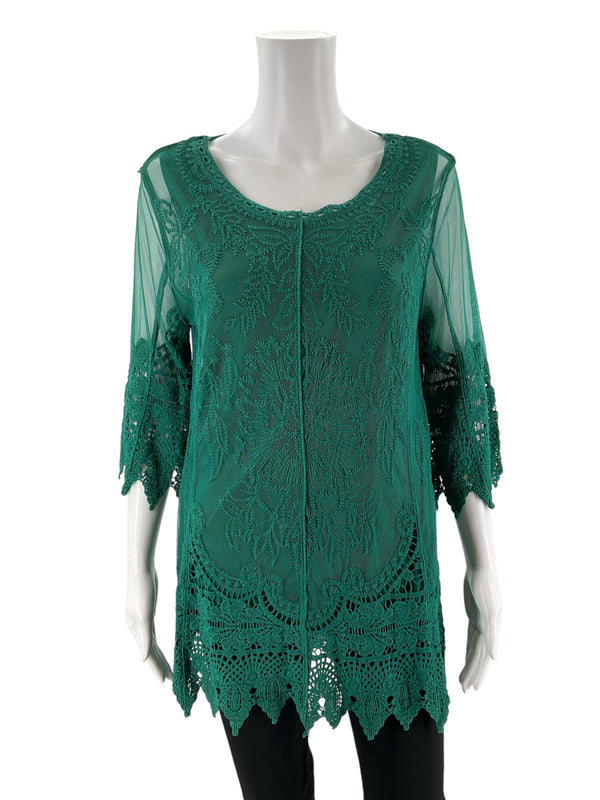 Ultra Pink Green Lace Pre-Owned Ladies Top - Size Medium