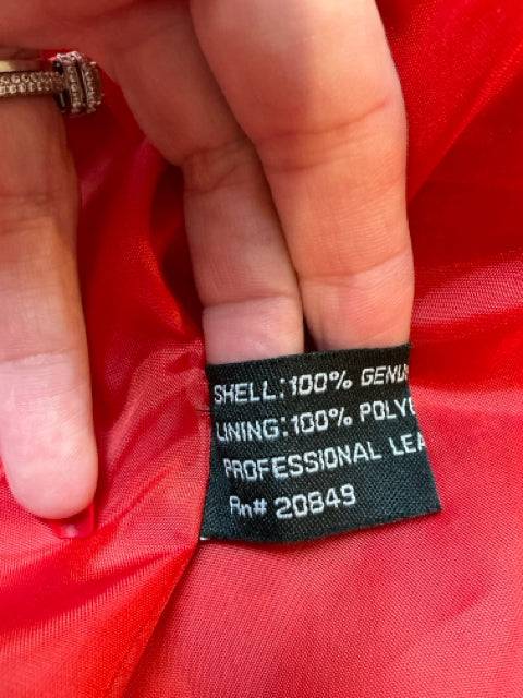 Excelled Jacket Size XL - Margaret’s Fine Consignment
