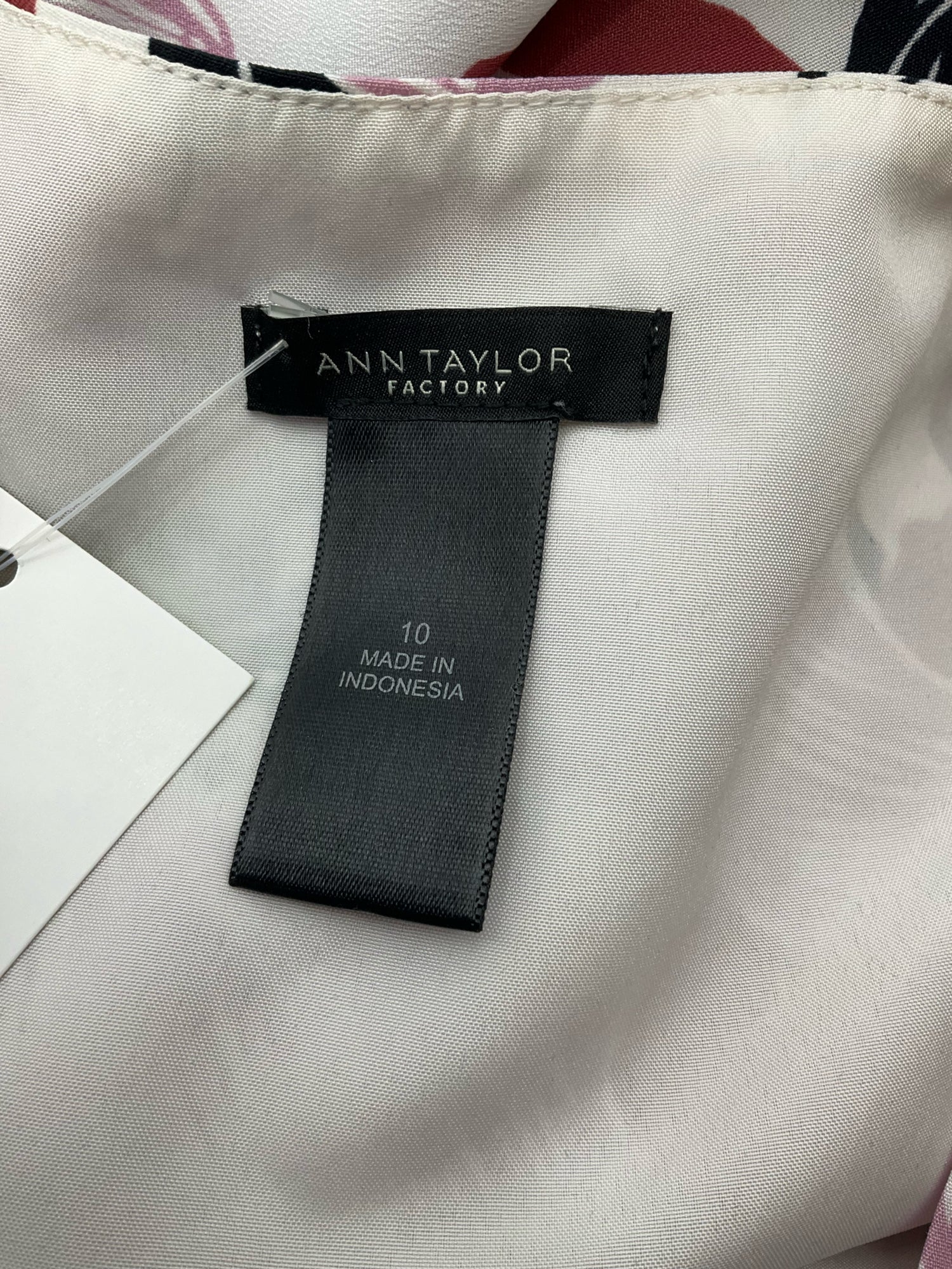 Ann Taylor Factory white/pink/black A-Line Ann Taylor White/Pink/Black Floral Pre-Owned Ladies Dress - Size 10 - Size 10