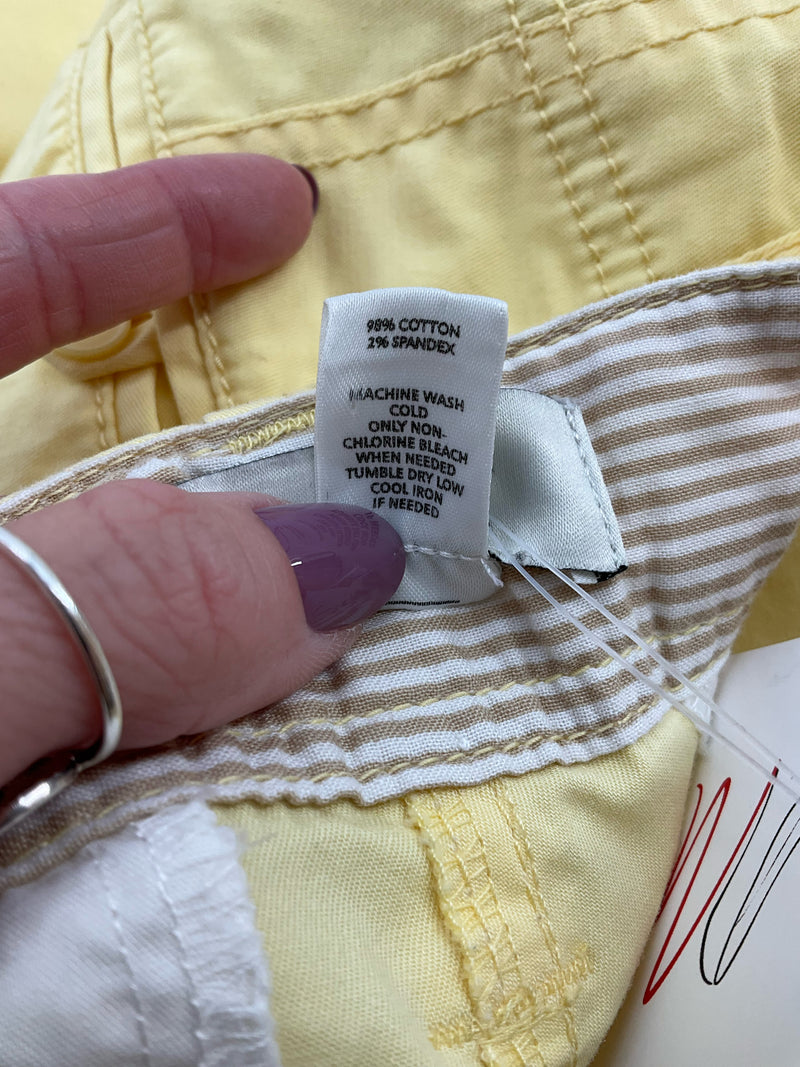 Loft Yellow Solid Pre-Owned Ladies Pants -  Size 10