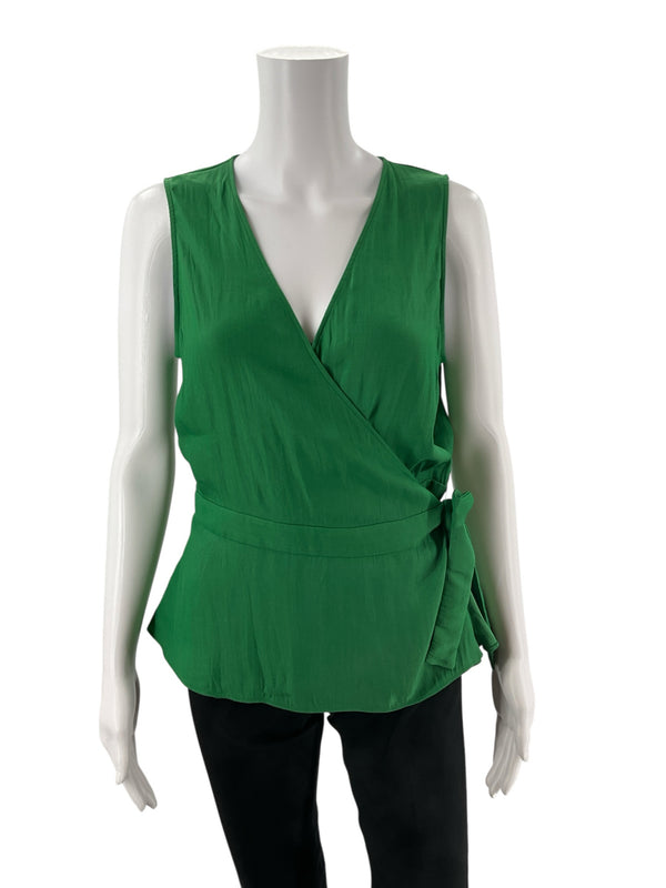 Banana Republic Green Solid Pre-Owned Ladies Top - Size Medium
