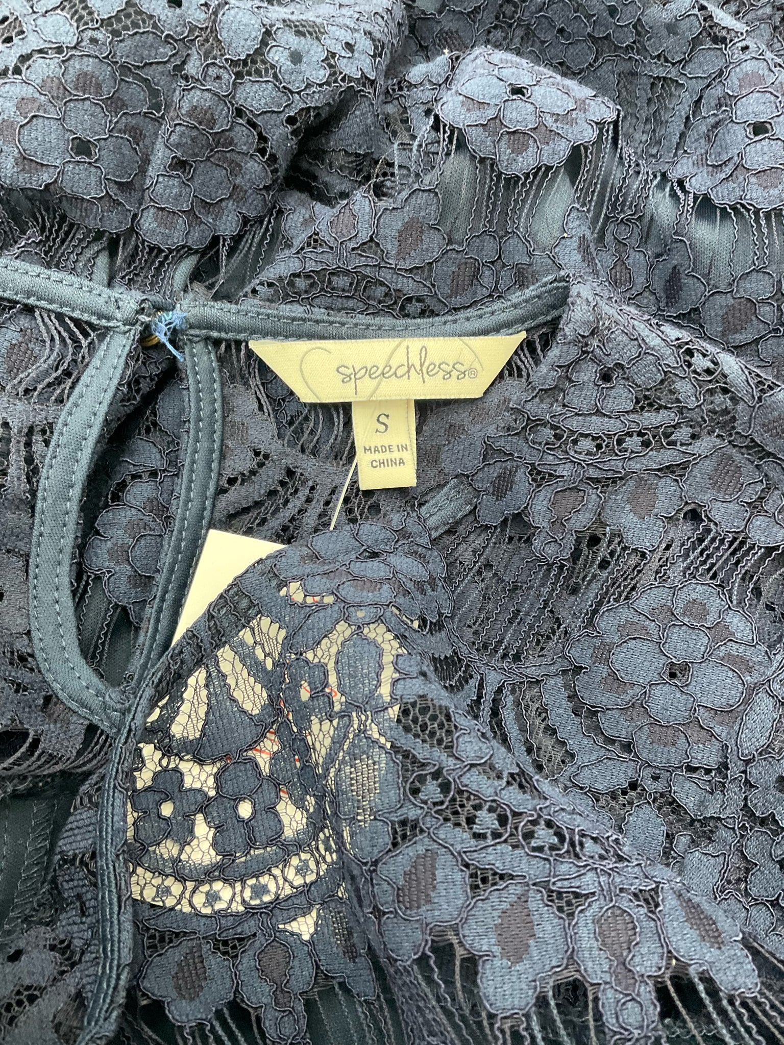 Speechless Navy Lace Pre-Owned Ladies Dress - Size Small