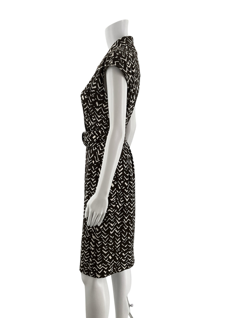 Chaps Brown/Tan Print Pre-Owned Ladies Dress - Size Medium