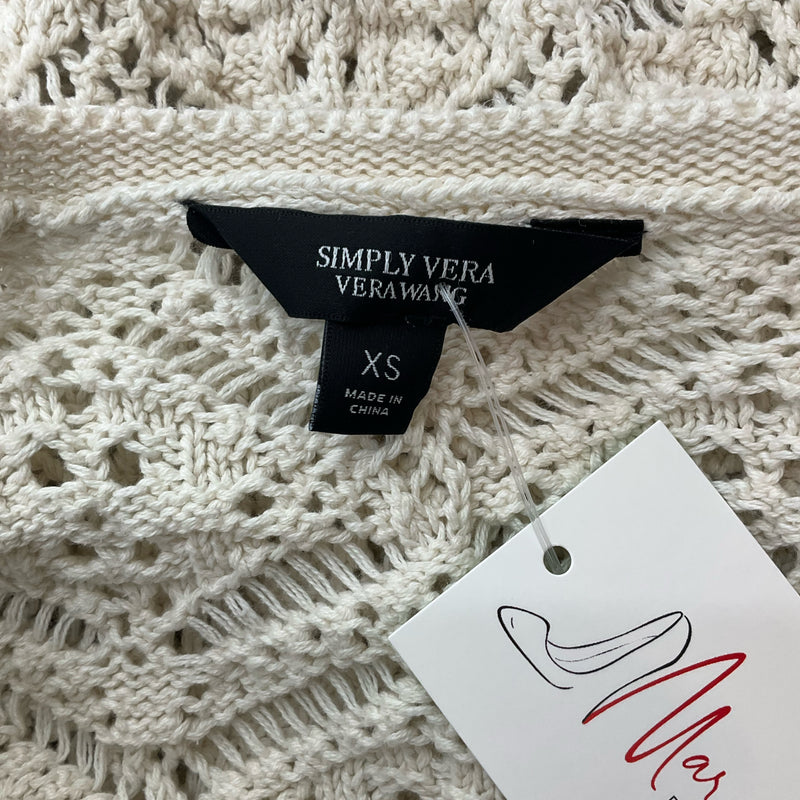 Simply Vera Cream Crochet Pre-Owned Ladies Top - Size XS - Margaret’s Fine Consignment