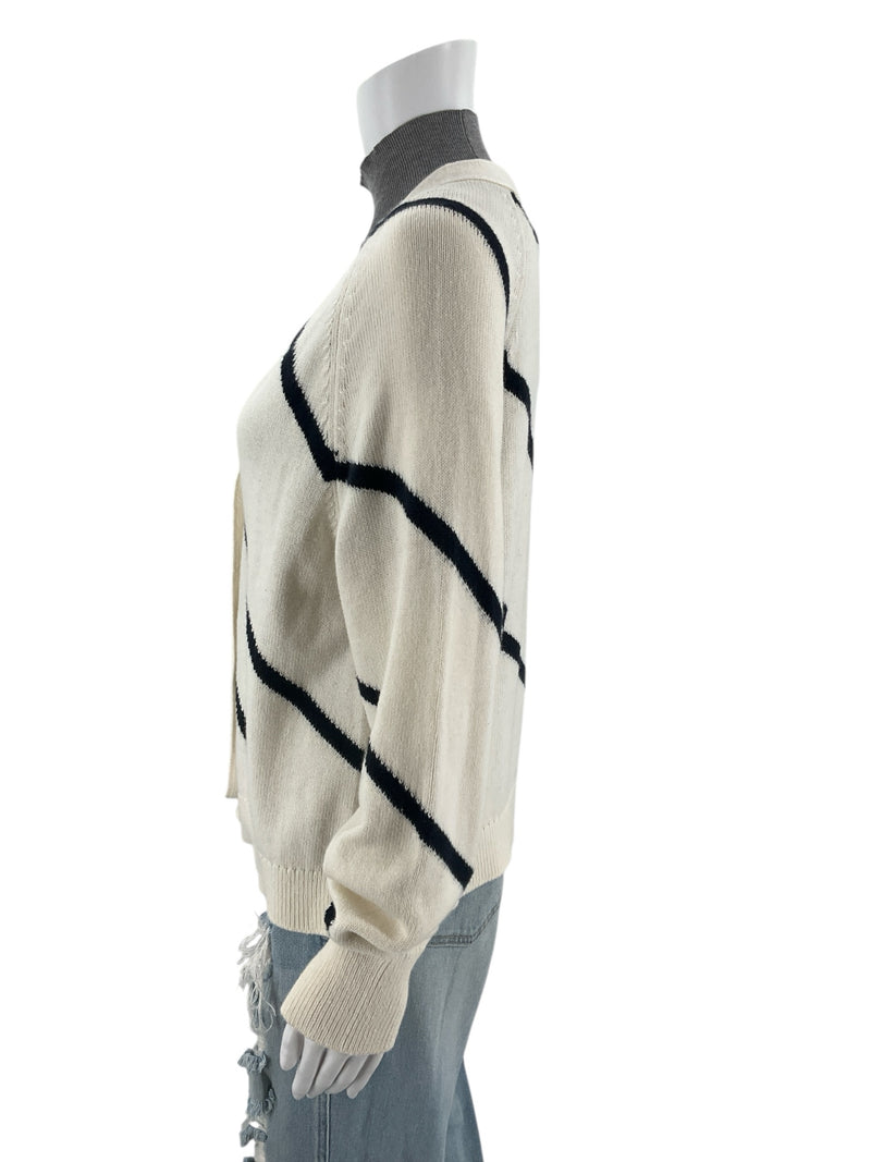 Nic & Zoe White/Navy Stripe Pre-Owned Ladies Casual Top - Size Medium