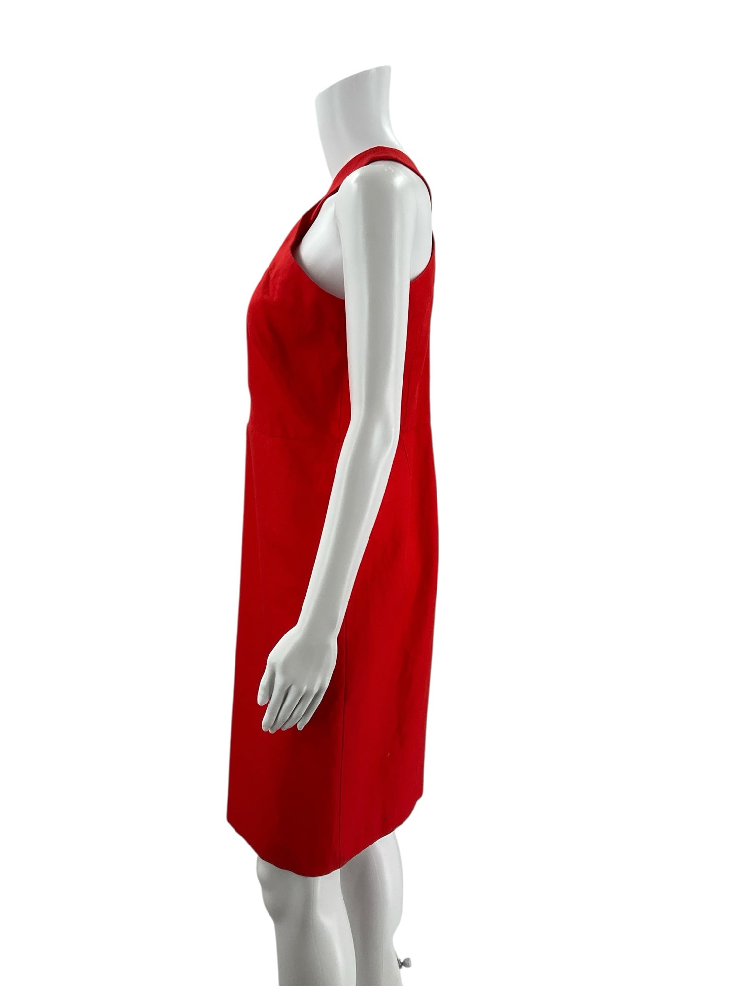 Ann Taylor Red Solid Pre-Owned Ladies Dress - Size 8 Margaret's Fine Consignment Ann Taylor Red Solid Pre-Owned Ladies Dress - Size 8 Margaret's Fine Consignment