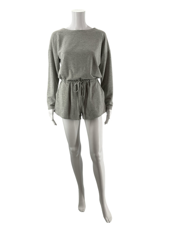Le Lis Gray Heathered Pre-Owned Ladies Romper - Size Small
