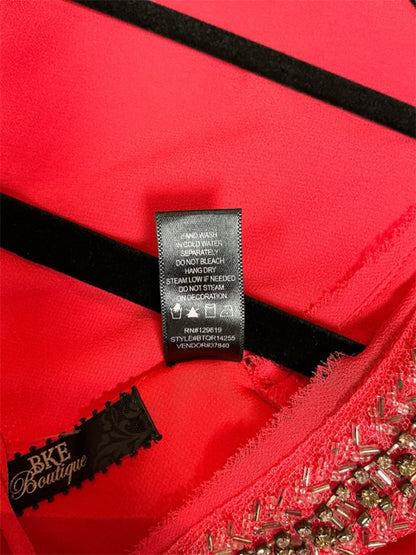 BKE Boutique Coral Embellished V-Neck Tie Front Tank Top Size Small - ONLINE ONLY