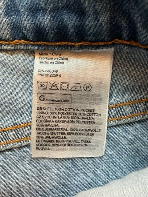 H&amp;M Denim Pre-Owned Ladies Jeans - Size 6 - Margaret’s Fine Consignment