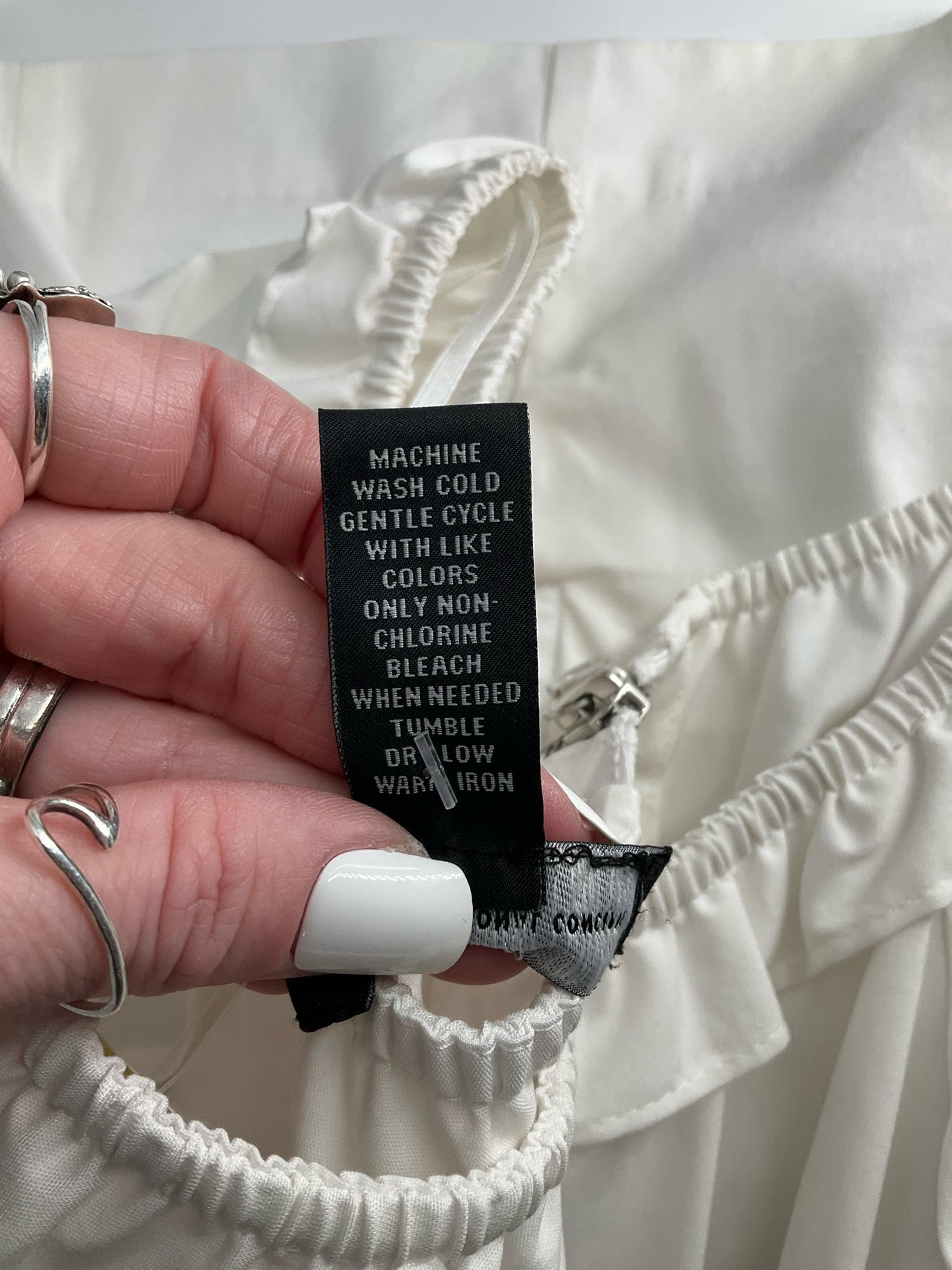 INC - White Solid Pre-Owned Ladies Casual Top - Size 14