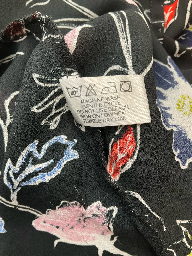 Violet & Claire Black/Multi Floral Pre-Owned Top - Size Medium