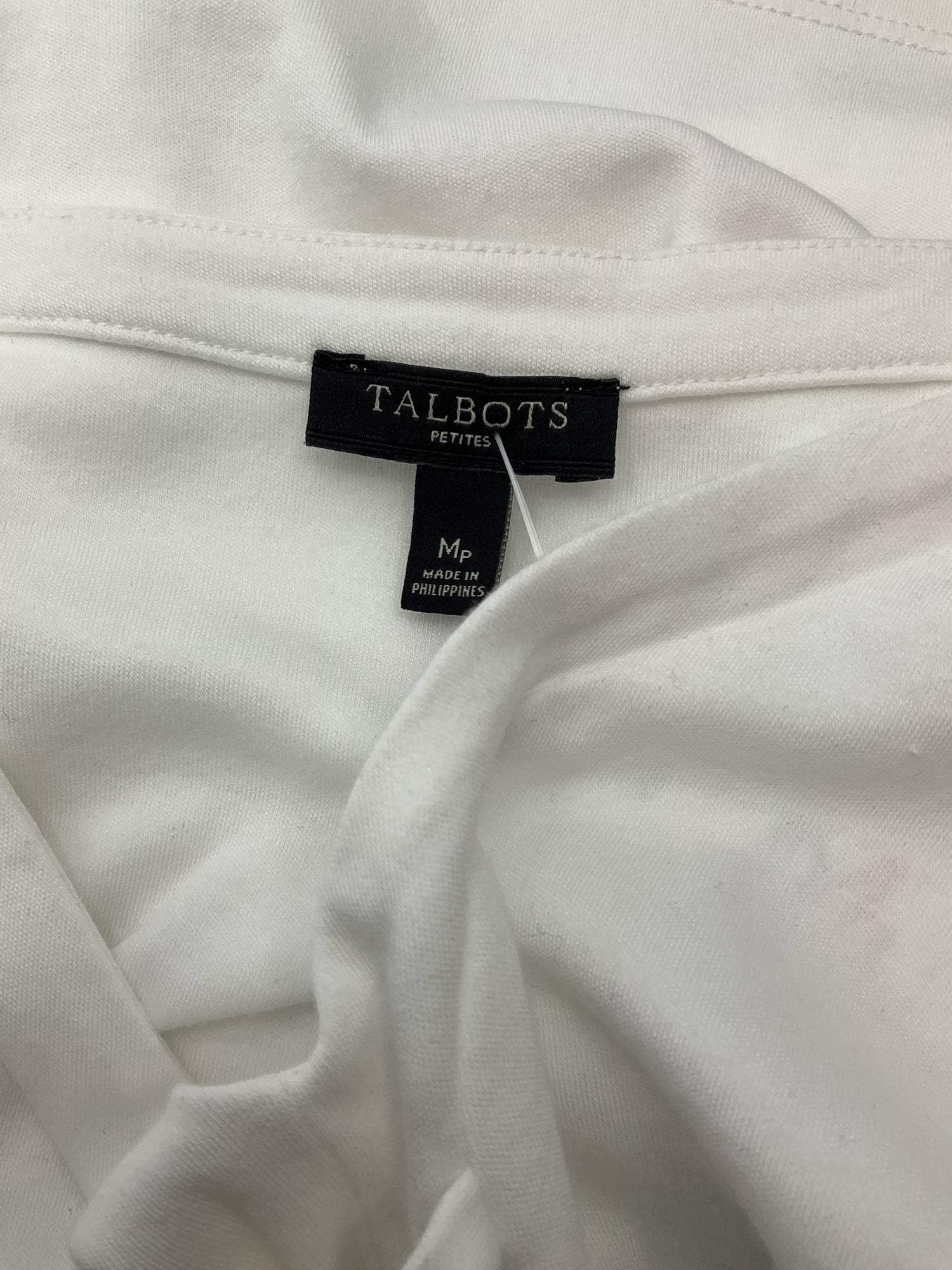 Talbots White Solid Pre-Owned Ladies Casual Top - Size Medium Petite - Margaret’s Fine Consignment