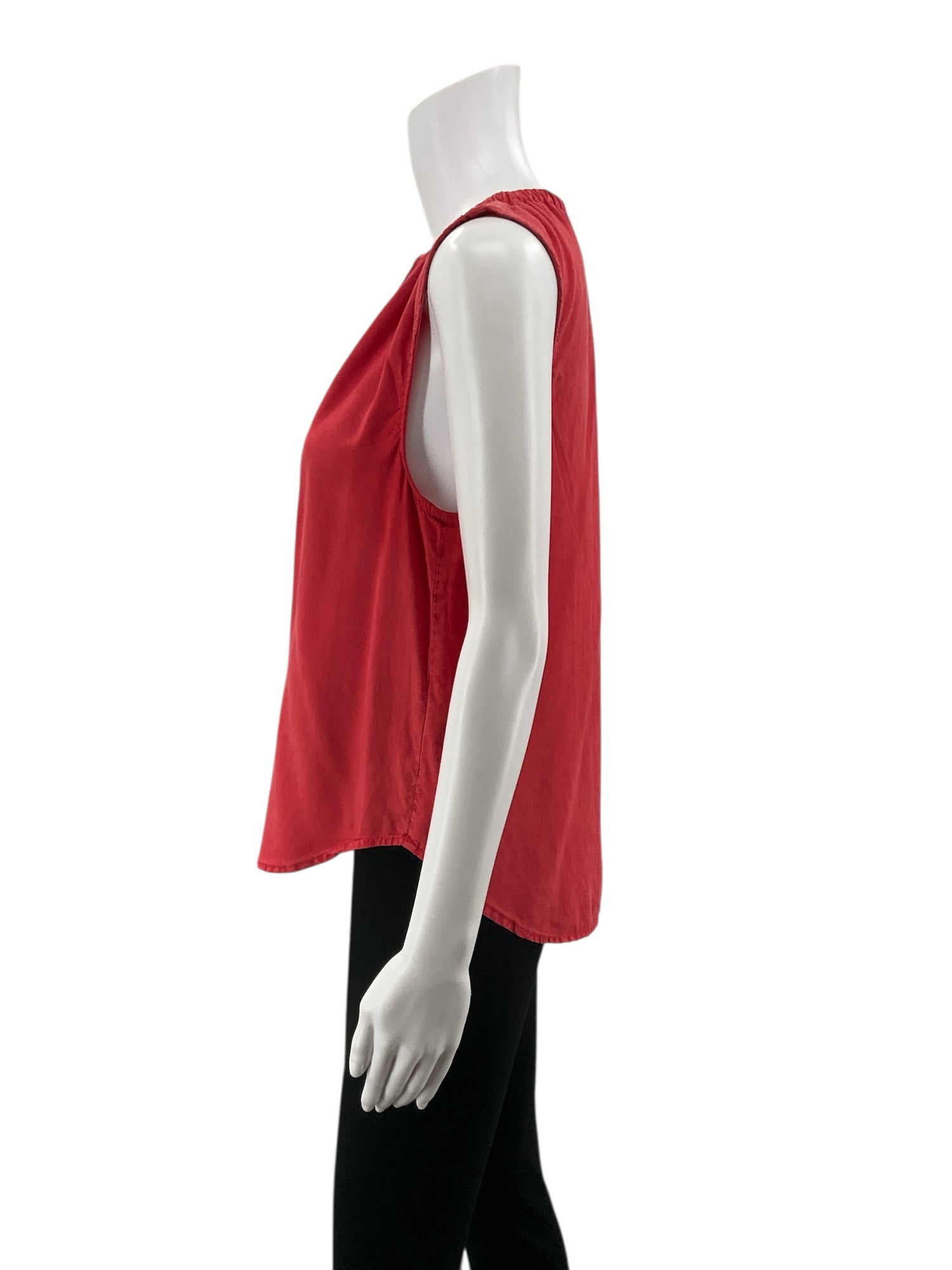 Cloth &amp; Stone Red Sleeveless Cloth &amp;amp; Stone Red Tencel Shirred V-Neck Tank Top Size Small - Size S