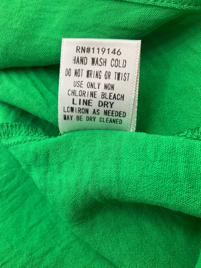 Jodifl Green Solid Pre-Owned Ladies Top - Size Small