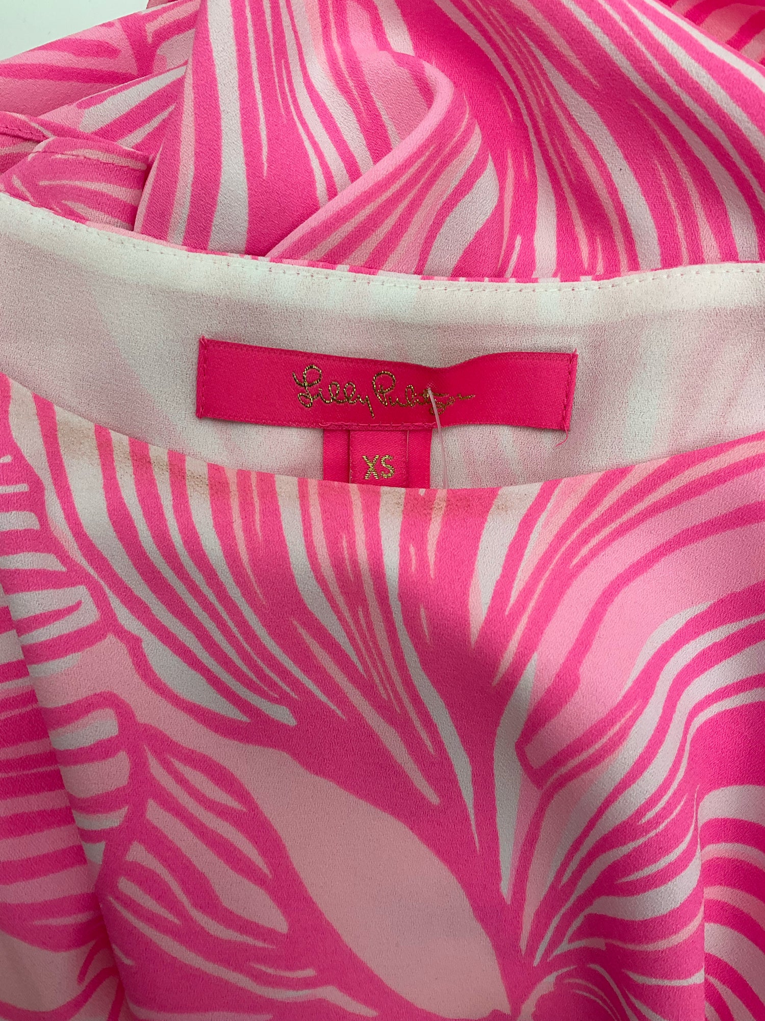 Lilly Pulitzer white/pink Short Sleeve Arabelle Top In The Vias Pink Tropical Leaf Print Blouse XS - Size XS