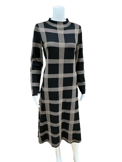 Maison Tara Size M black/taupe Plaid Dress