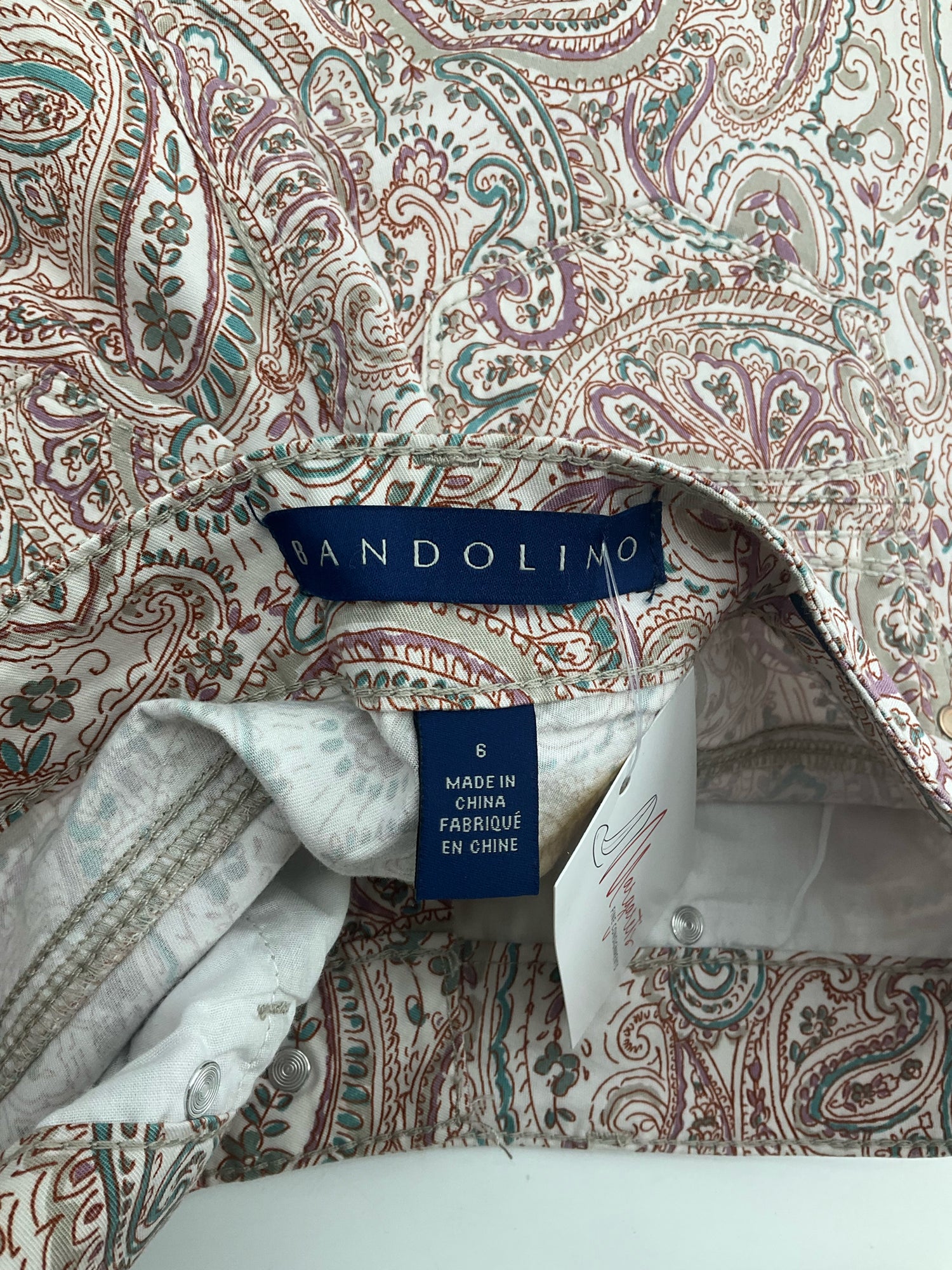 Bandolino Missy Floral Stretch Cotton Shorts Size 6