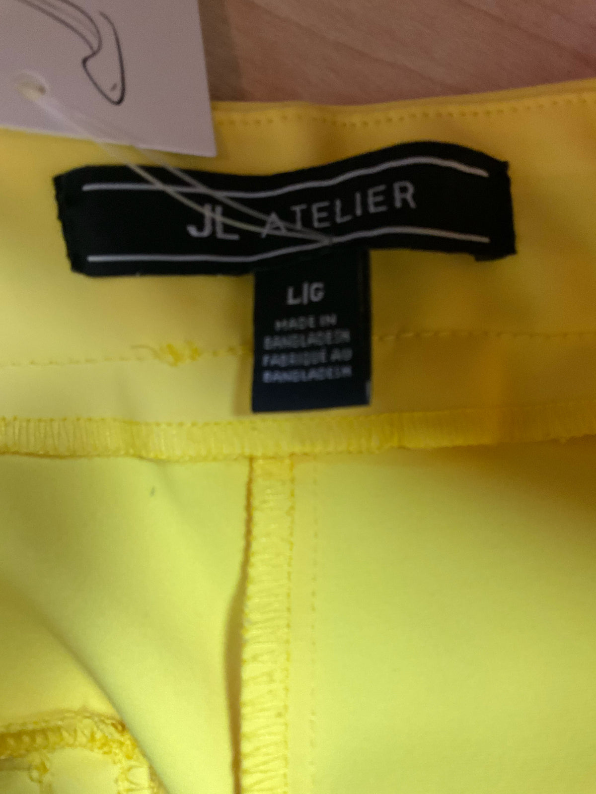 JEL Atelier Yellow Tech Stretch Cropped Capri Pants Size L - ONLINE ONLY