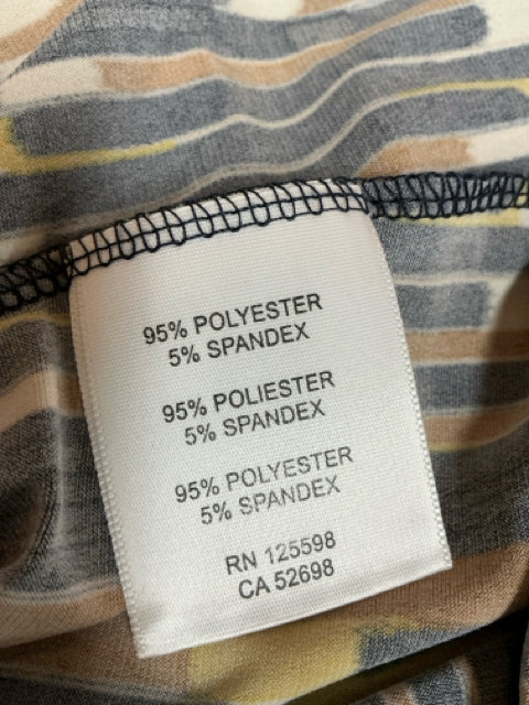 Ellen Tracy Navy/Yellow Print Pre-Owned Ladies Top - Size XL - Margaret’s Fine Consignment