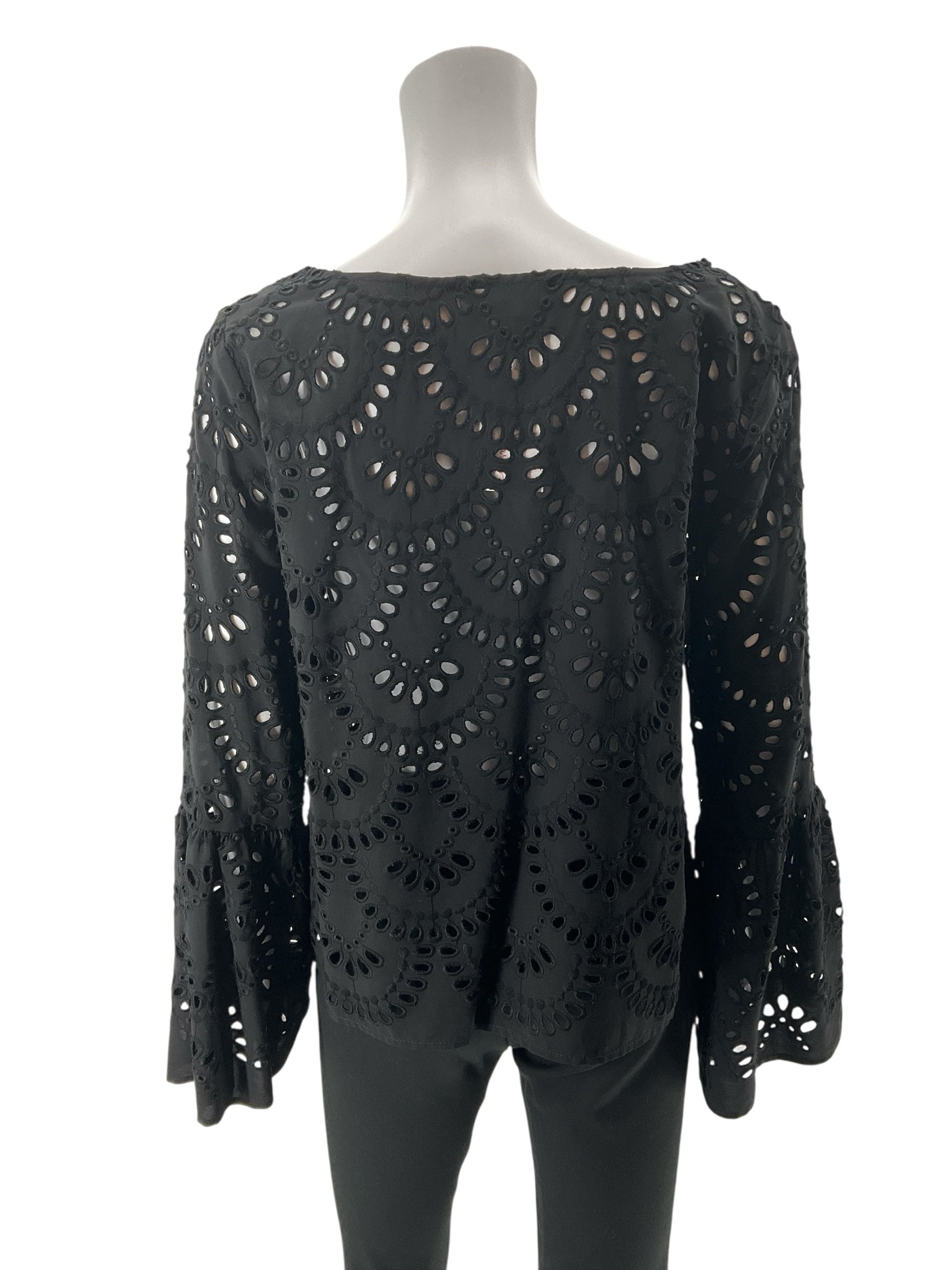 Karen Kane Eyelet Tiered Bell Sleeve Top Black Size Small