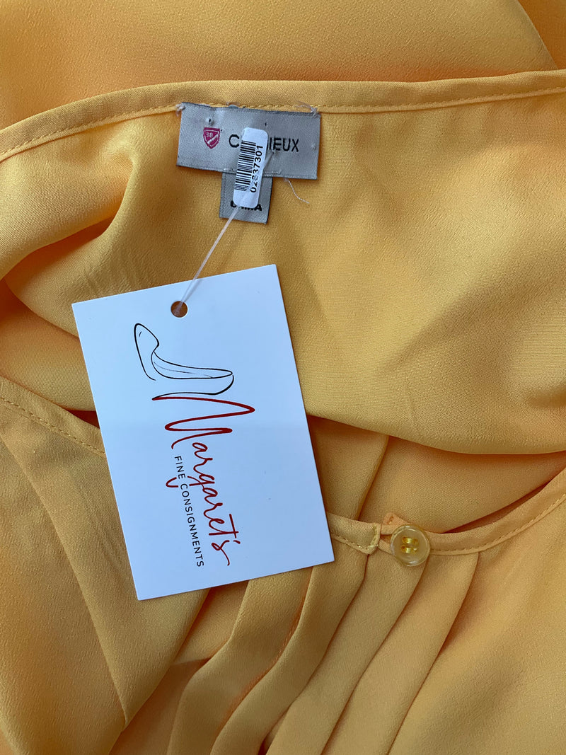 Cremieux Yellow Solid Pre-Owned Ladies Top - Size Small