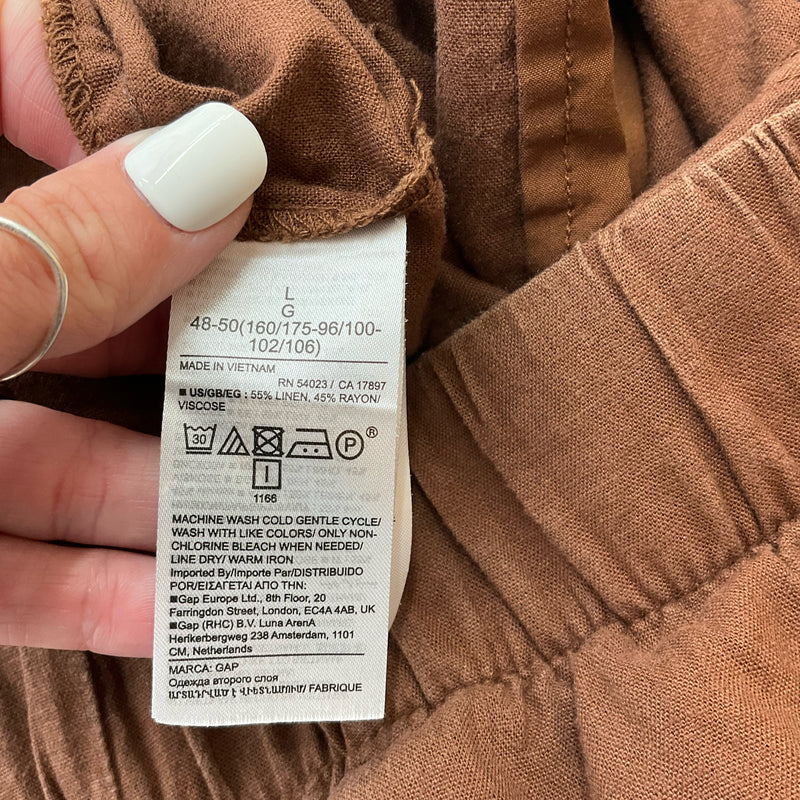 Pre-Owned Gap Brown Solid Linen-Blend Pull-On Shorts - Size Large