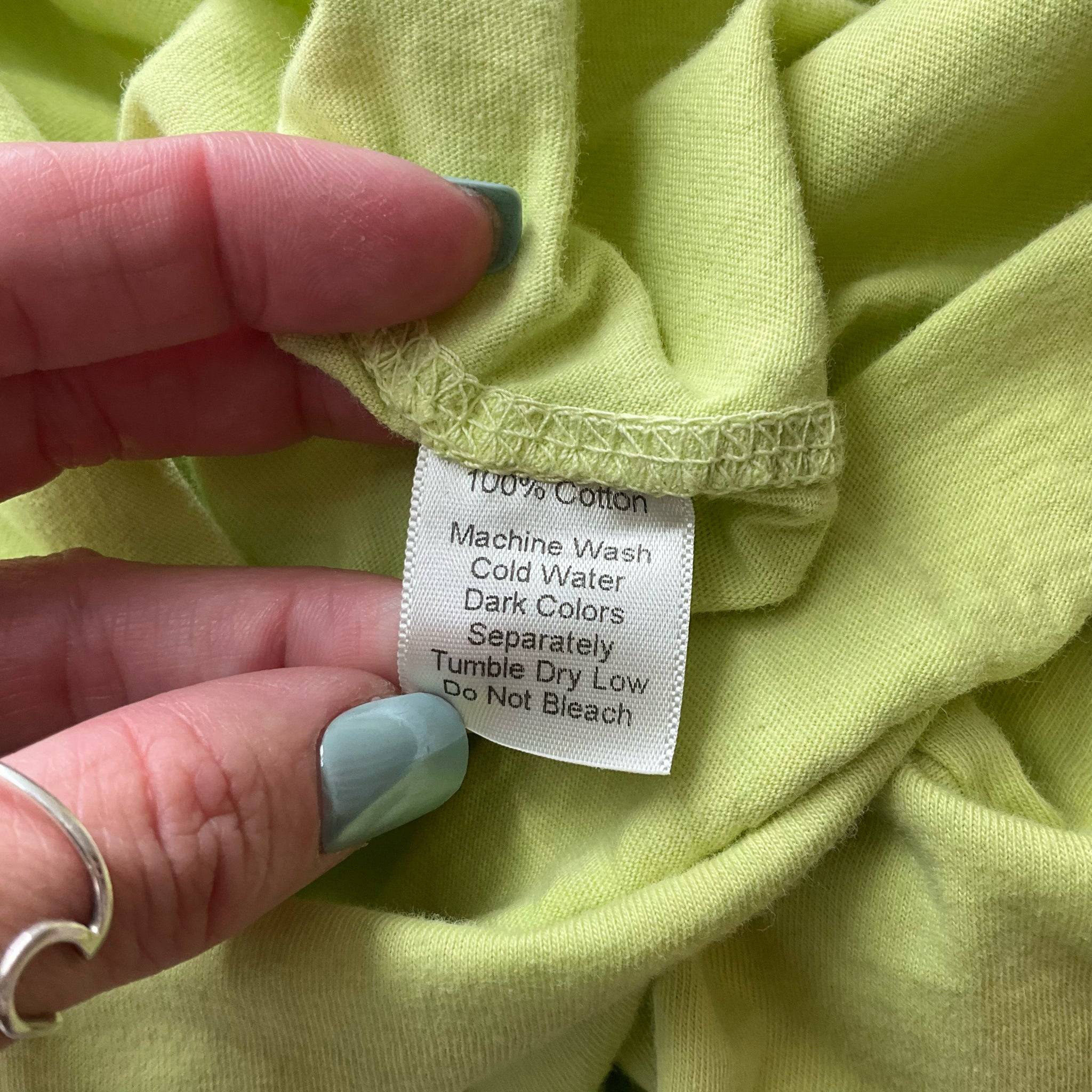 Square Green Solid Pre-Owned Ladies Top - Size Small - Margaret’s Fine Consignment