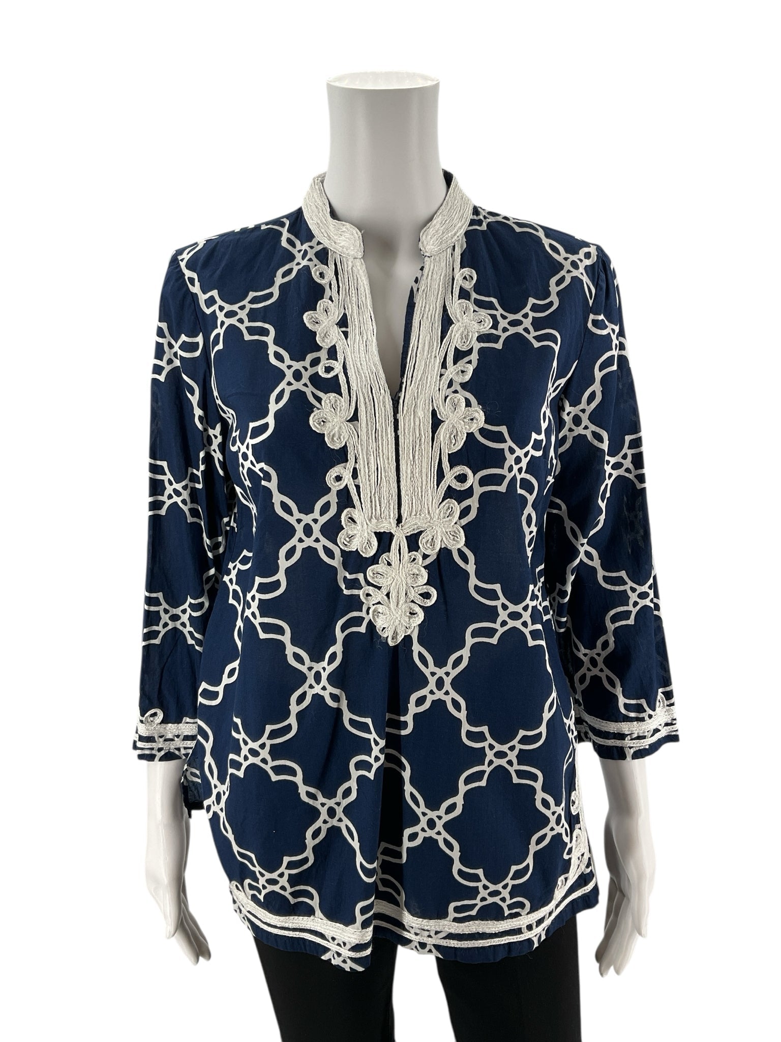 Charter Club Navy/White Print Pre-Owned Ladies Top - Size Small - Margaret’s Fine Consignment