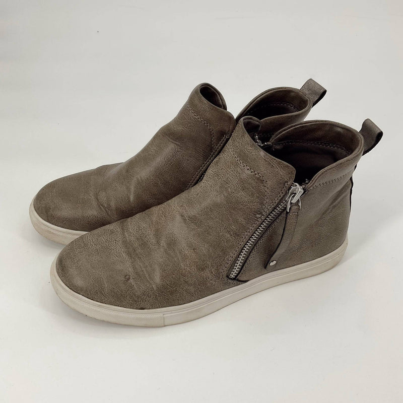Dolcetta Booties Size 8 - Margaret’s Fine Consignment