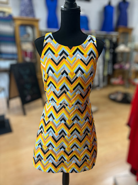 Milly Size 6 yellow/gold/blue Chevron Dress