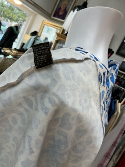J. Mclaughlin White/Blue Print Pre-Owned Ladies Dress - Size Large