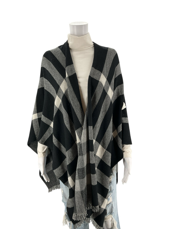 Splendid Gray/Black Plaid Pre-Owned Ladies Shrug - Size One Size Fits Most