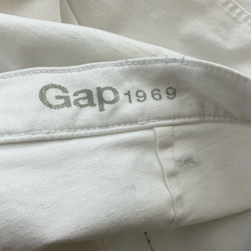 Gap White High-Rise Flare Jeans – Size 4, Excellent Condition - Margaret’s Fine Consignment