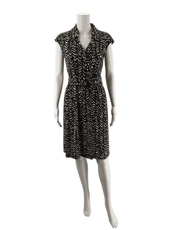 Chaps Brown/Tan Print Pre-Owned Ladies Dress - Size Medium