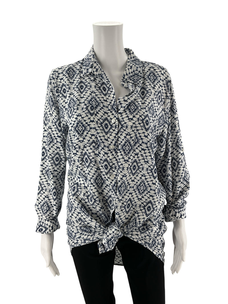 Four Dreamers White/Blue Print Pre-Owned Ladies Top - Size Medium