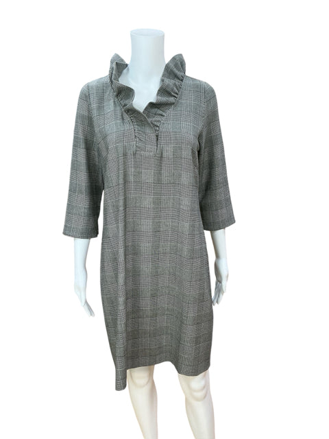 Gretchen Scott black/white Shift Glen Plaid Ruffle Neck Shift Dress Black White Size Medium - Size M