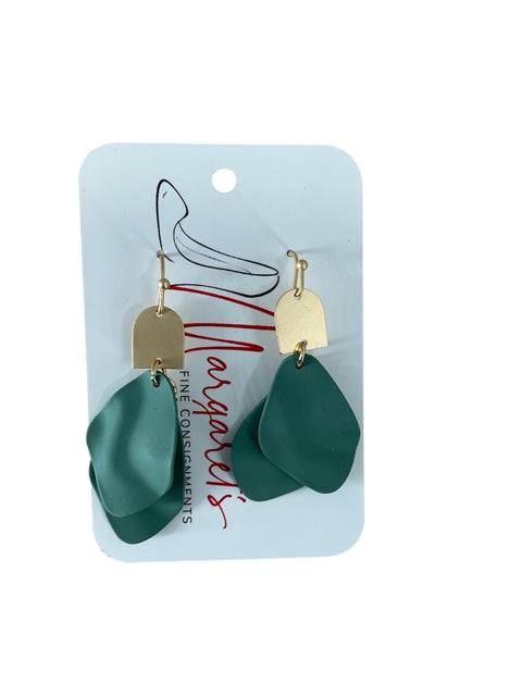 Earrings - Margaret’s Fine Consignment